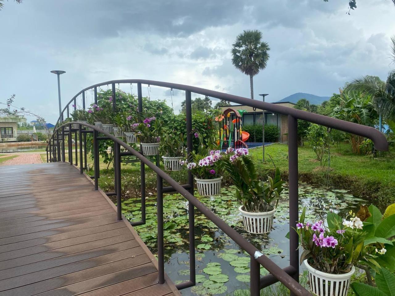 Ganesha Kampot Resort Экстерьер фото